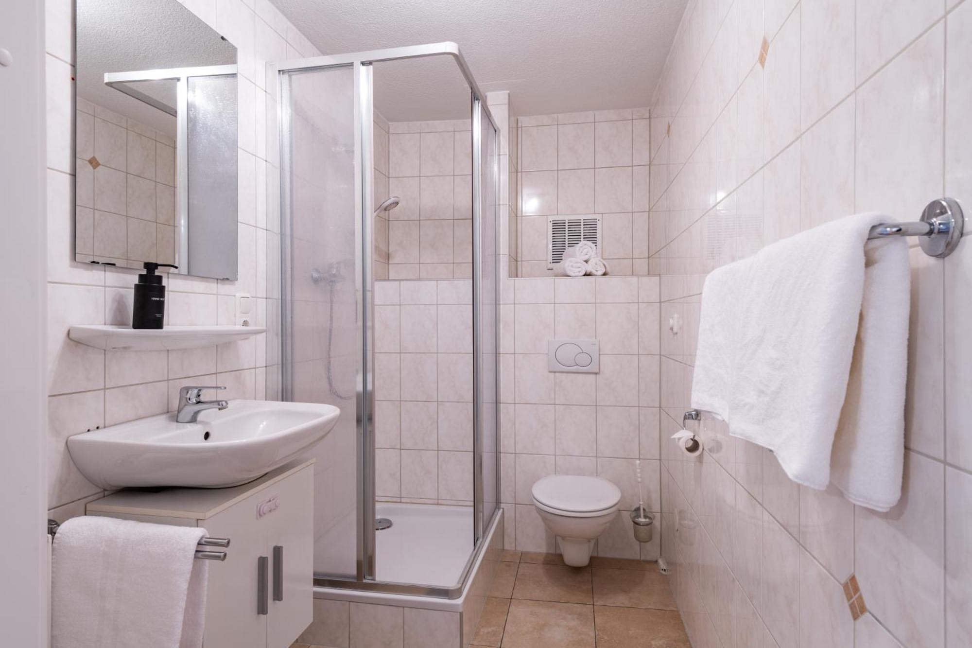 Apartmenthaus Ehrenberg Ehenbichl Екстериор снимка