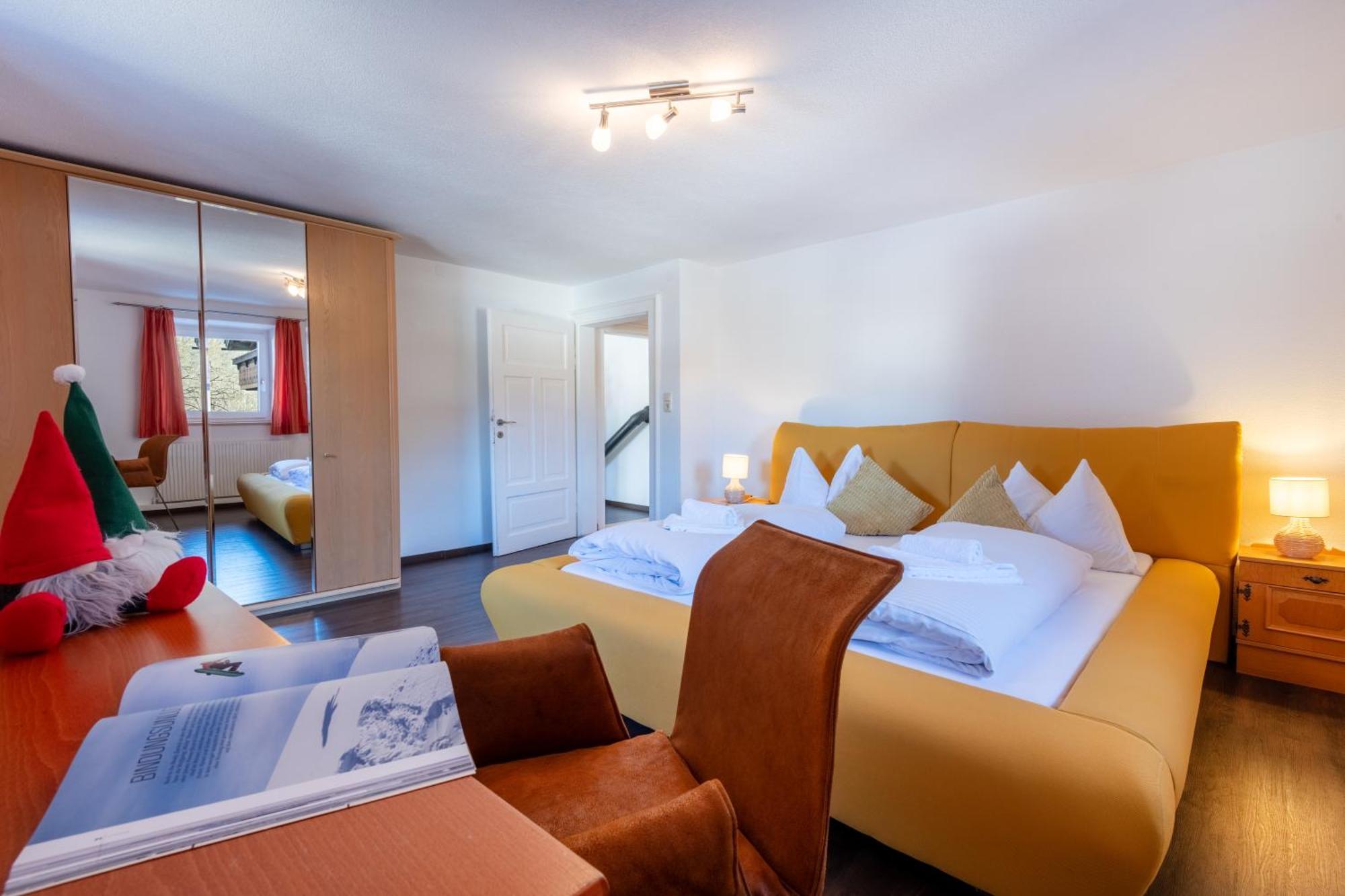 Apartmenthaus Ehrenberg Ehenbichl Екстериор снимка